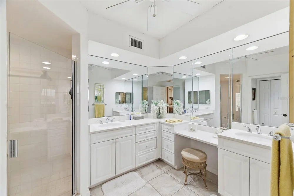 1200 COUNTRY CLUB DRIVE #2106 Largo, FL 33771