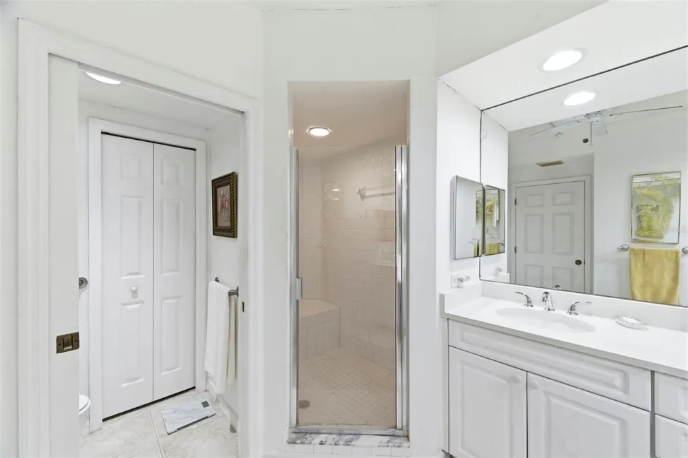 1200 COUNTRY CLUB DRIVE #2106 Largo, FL 33771