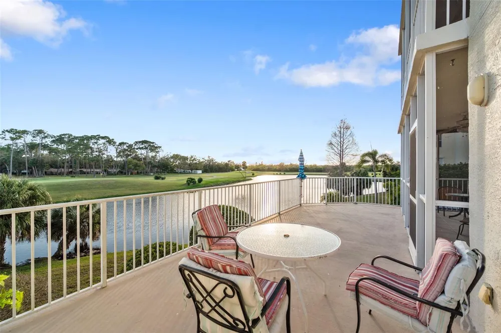 1200 COUNTRY CLUB DRIVE #2106 Largo, FL 33771