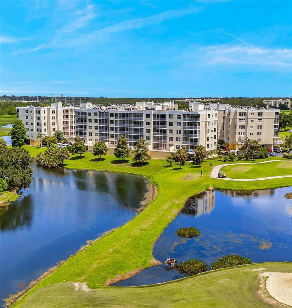 1200 COUNTRY CLUB DRIVE #2106 Largo, FL 33771