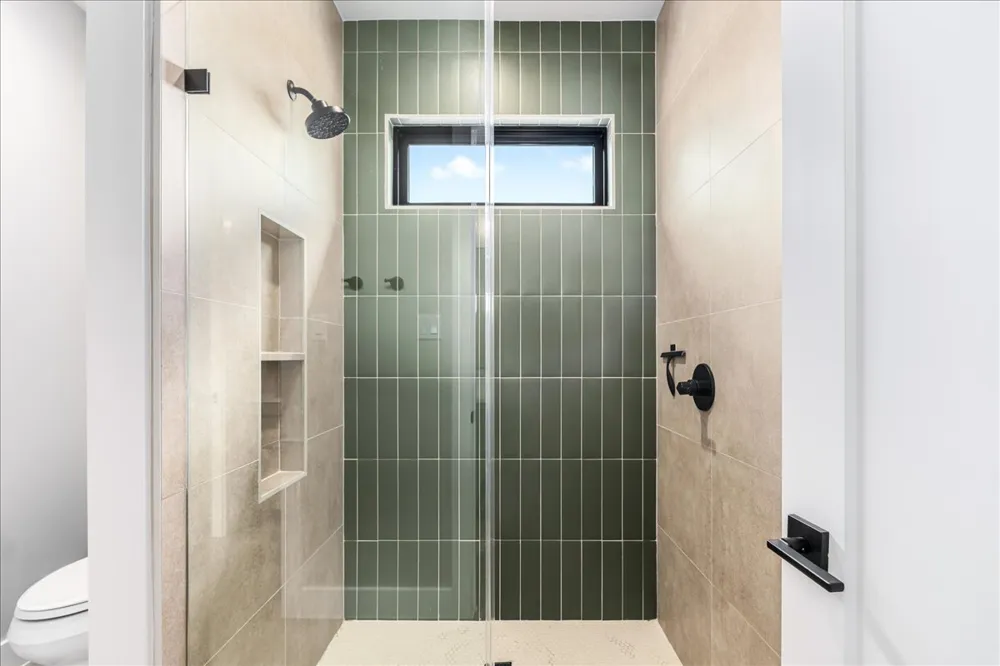 9600 Stratus Drive Dripping Springs, TX 78620