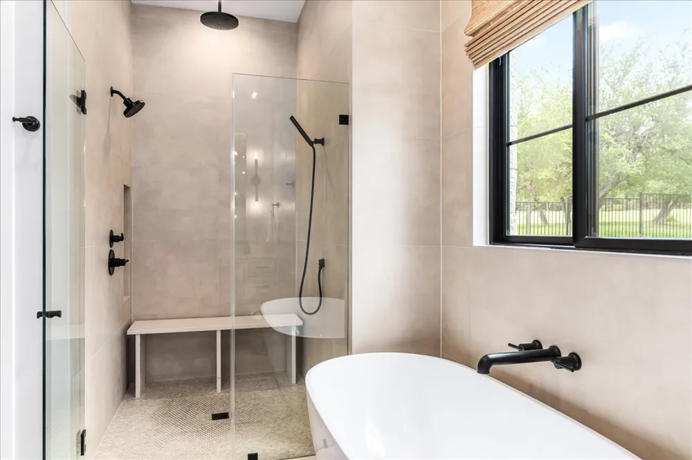 9600 Stratus Drive Dripping Springs, TX 78620
