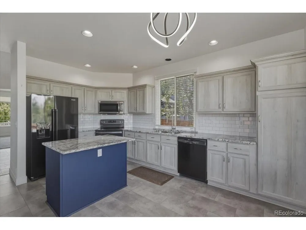 19333 E Prentice Place Centennial, CO 80015