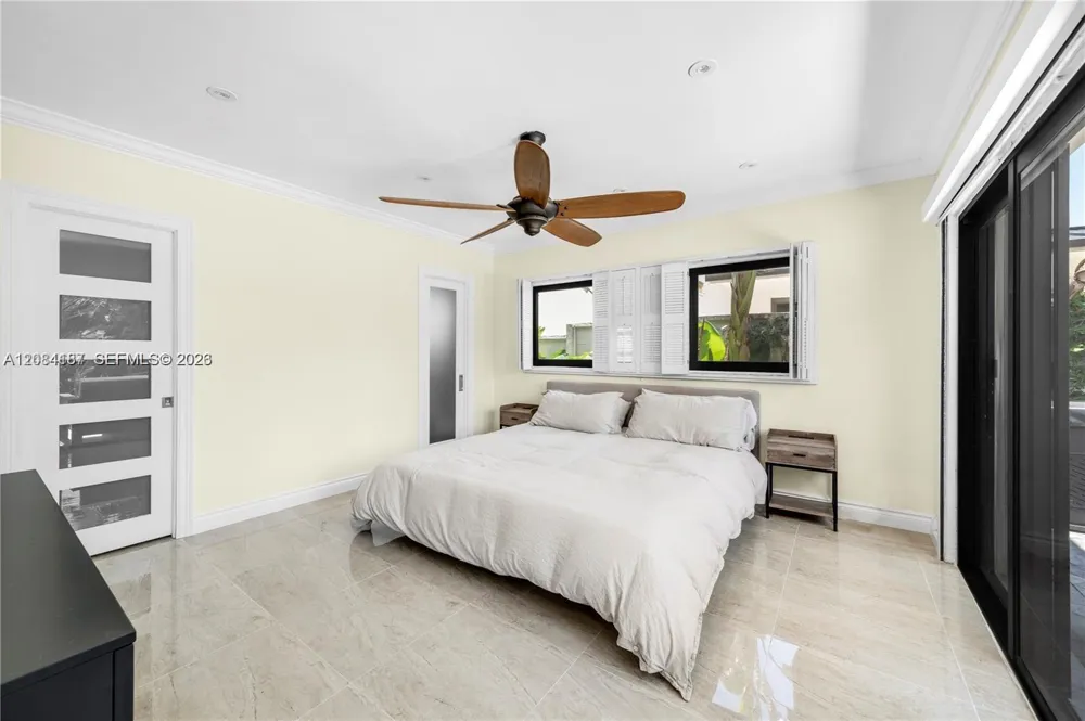 1160 NE 91st St Miami, FL 33138