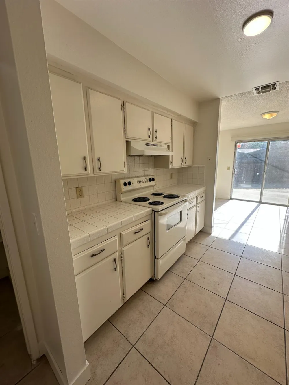 1108 Pierce Drive #101 Clovis, CA 93612