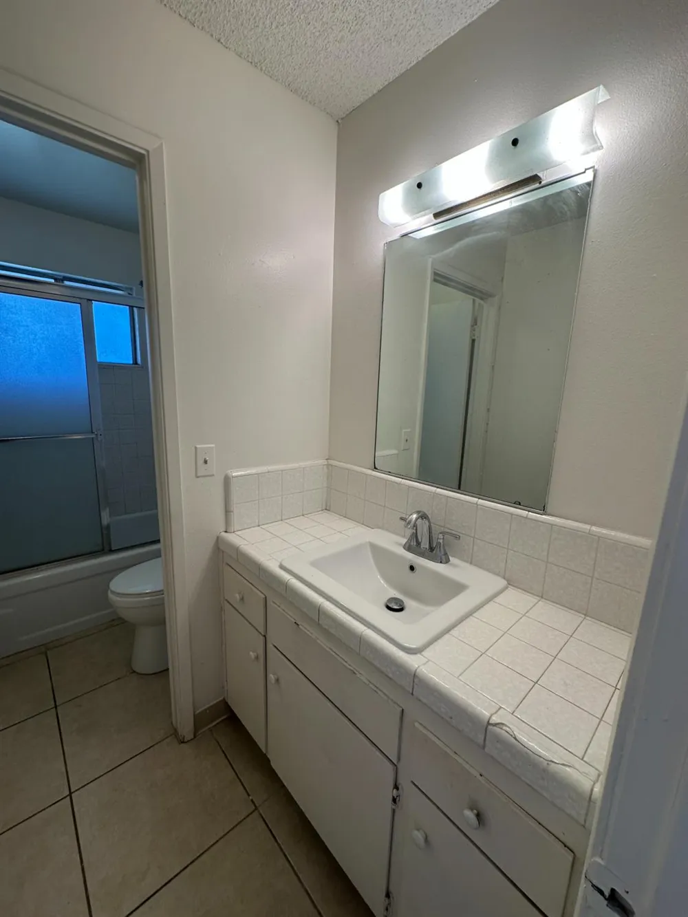 1108 Pierce Drive #101 Clovis, CA 93612