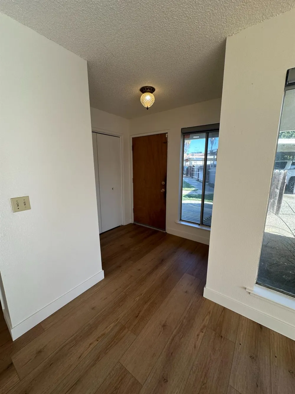 1108 Pierce Drive #101 Clovis, CA 93612