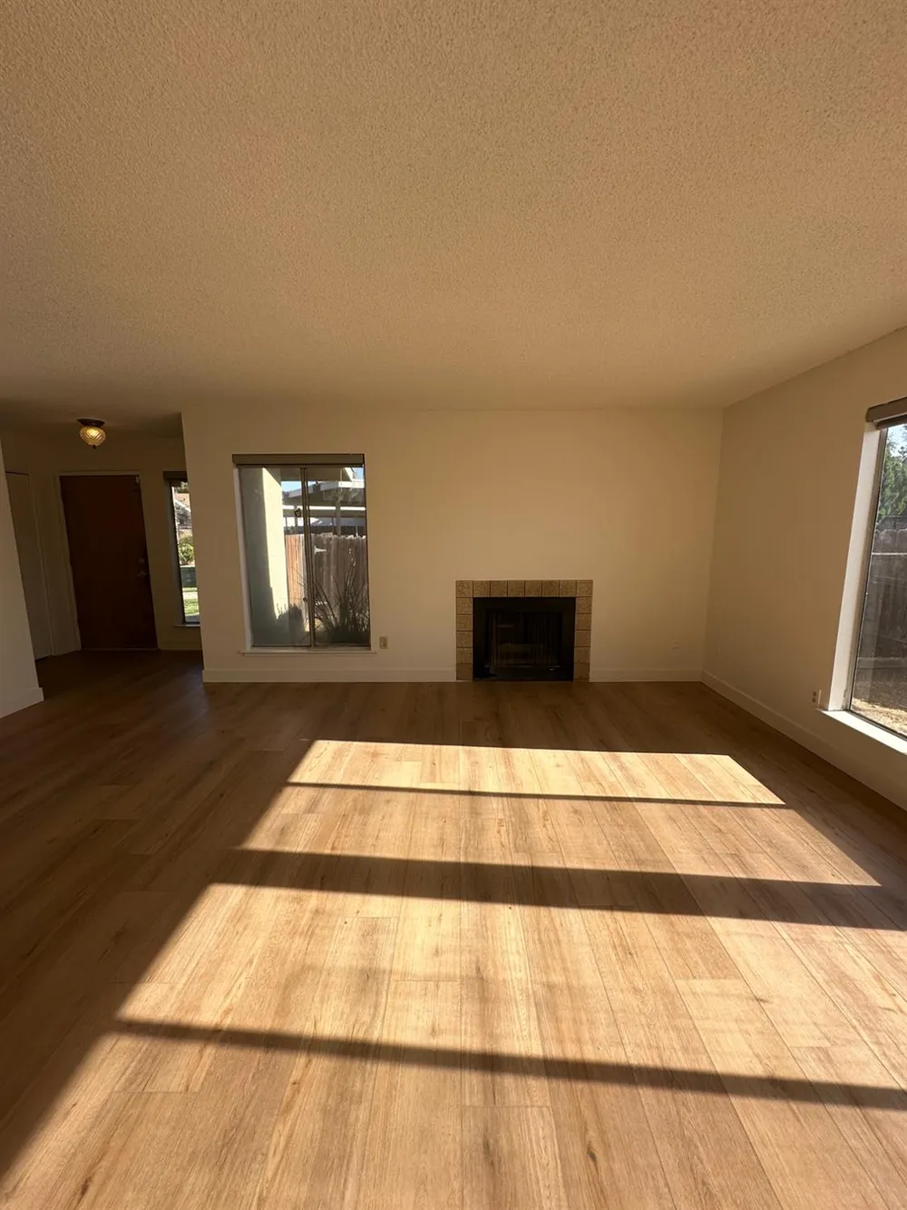 1108 Pierce Drive #101 Clovis, CA 93612