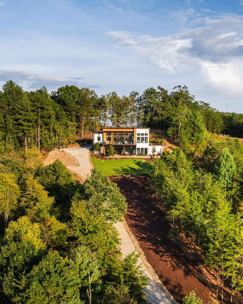 251 Angel Heart Lane Mineral Bluff, GA 30559