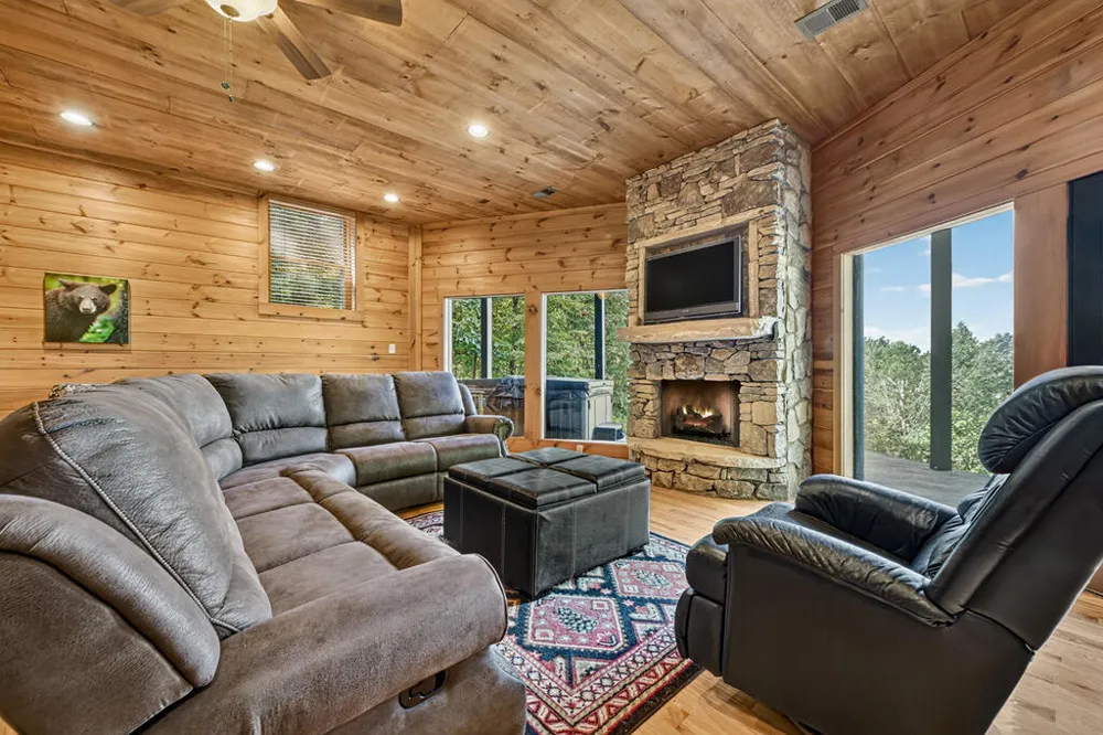 8 North Face Drive Blue Ridge, GA 30513