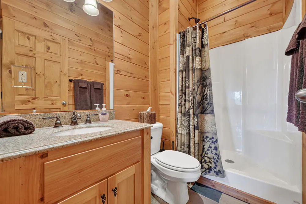 8 North Face Drive Blue Ridge, GA 30513