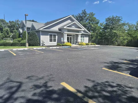 220 Brighton Road