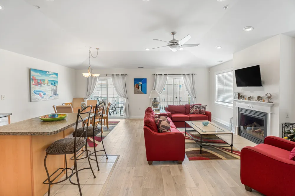 210 E Garfield Avenue Wildwood, NJ 08260