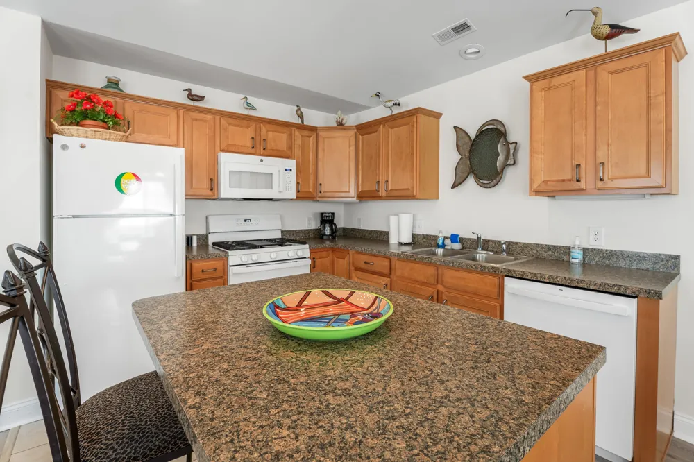 210 E Garfield Avenue Wildwood, NJ 08260