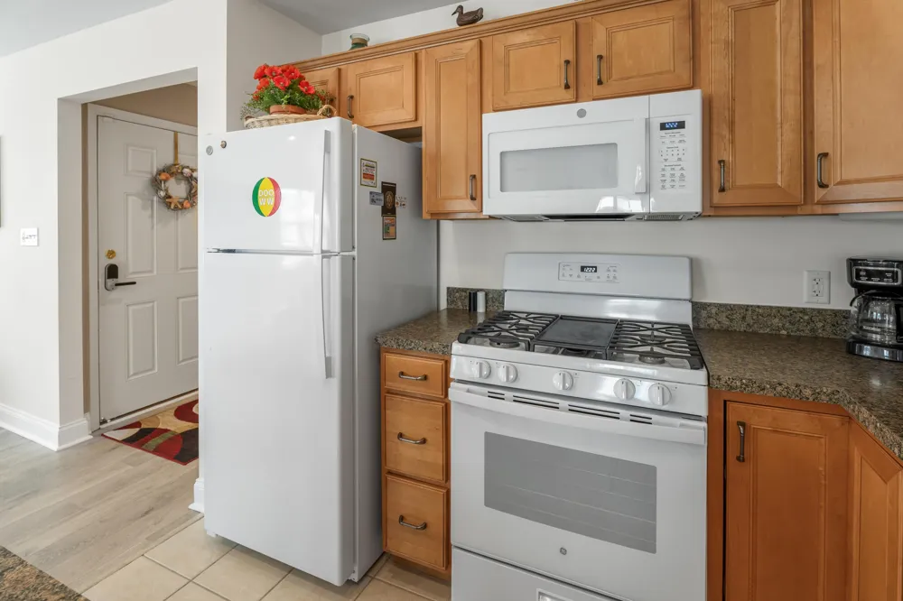 210 E Garfield Avenue Wildwood, NJ 08260