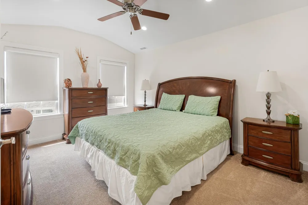 210 E Garfield Avenue Wildwood, NJ 08260