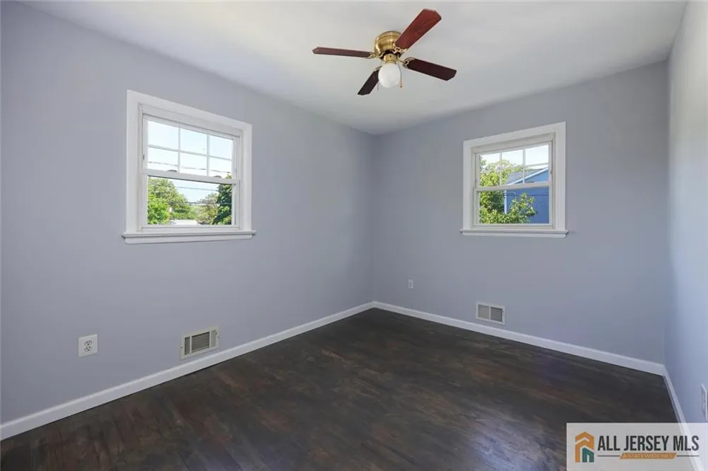 47 Gaskill Avenue Edison, NJ 08817