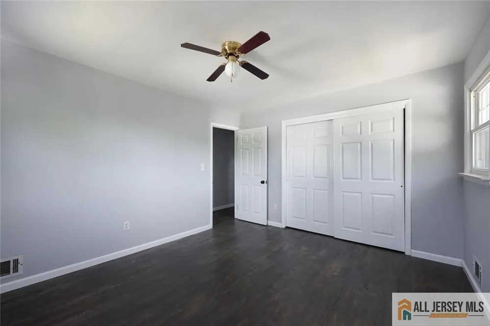 47 Gaskill Avenue Edison, NJ 08817