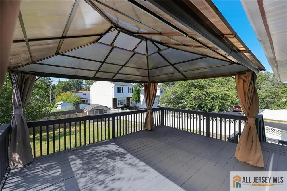 47 Gaskill Avenue Edison, NJ 08817