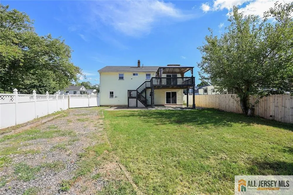 47 Gaskill Avenue Edison, NJ 08817