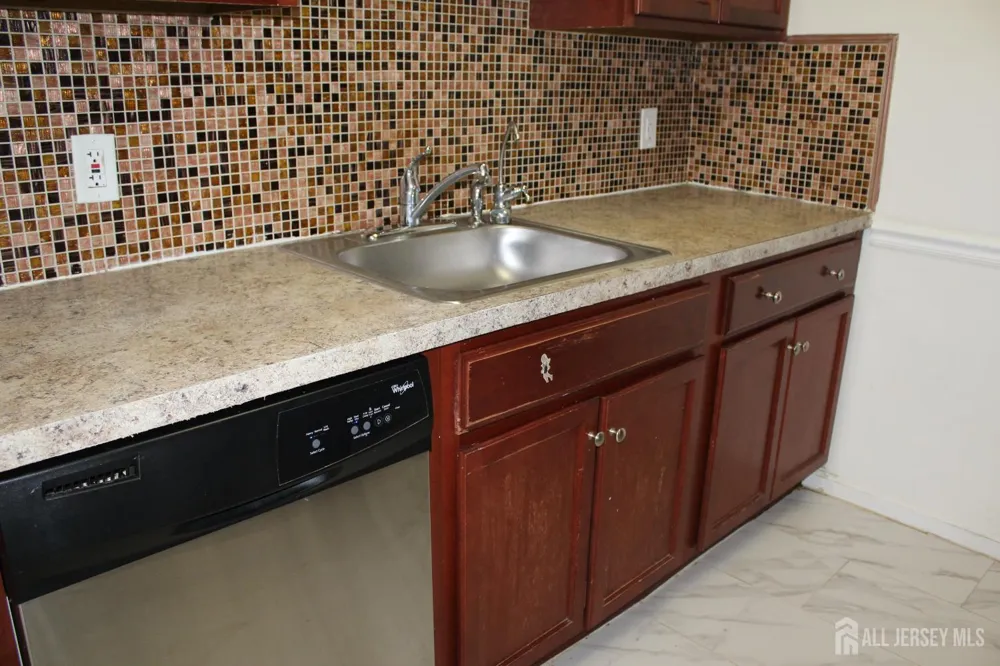 611 Doral Court Piscataway, NJ 08854