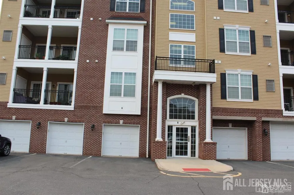 611 Doral Court Piscataway, NJ 08854
