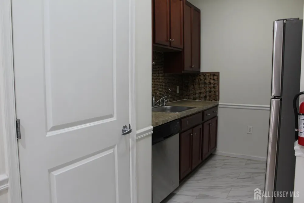 611 Doral Court Piscataway, NJ 08854