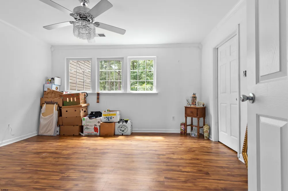 114 Pine Knoll Cir Hamilton Township, NJ 08330