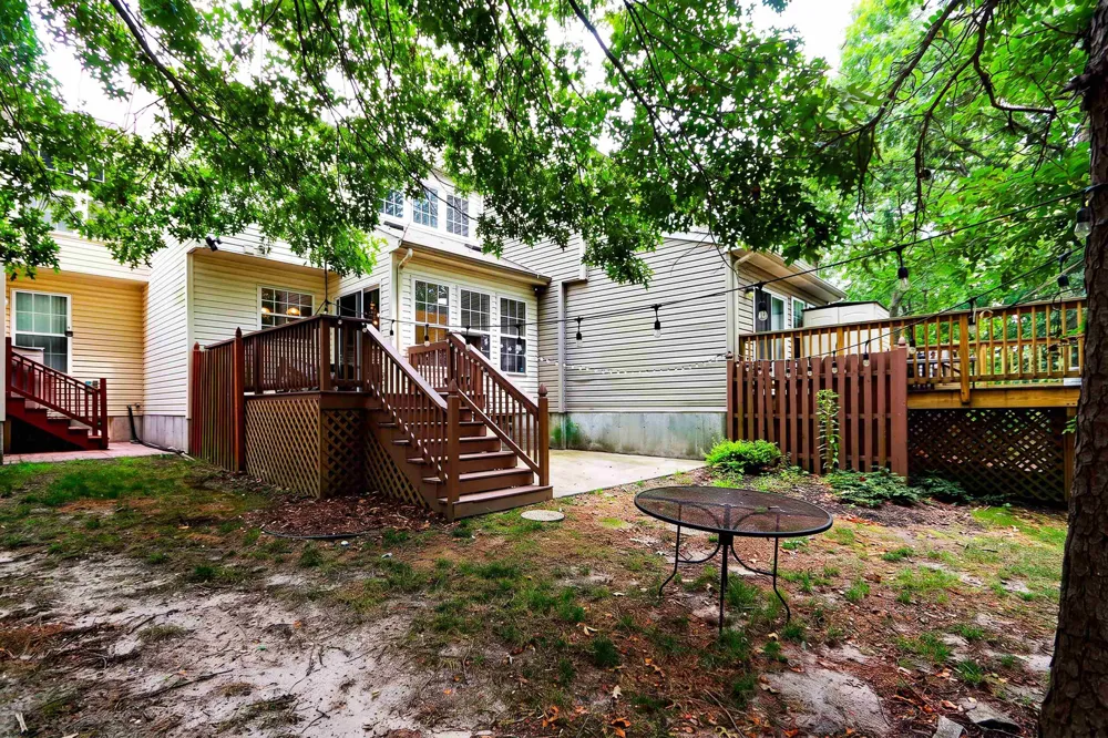114 Pine Knoll Cir Hamilton Township, NJ 08330