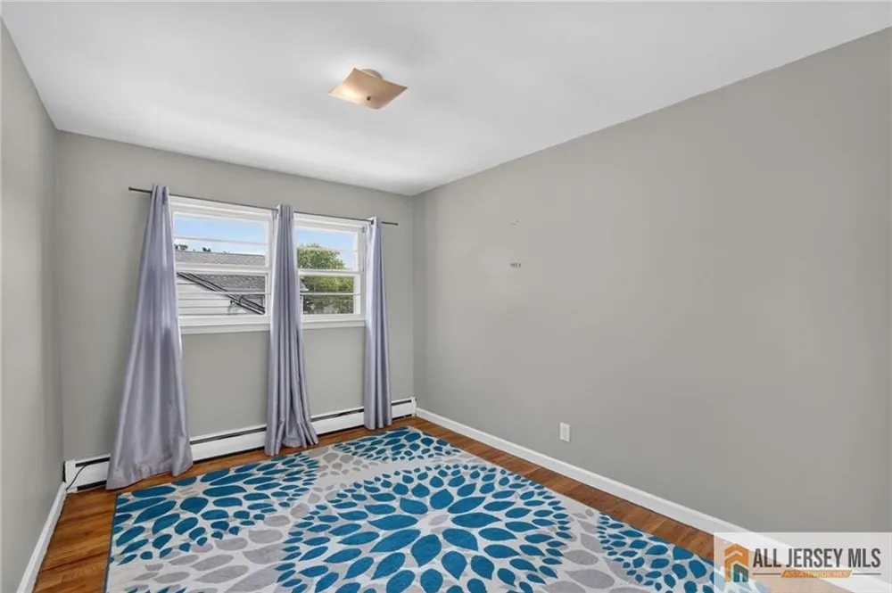 47 Leonardine Avenue South River, NJ 08882