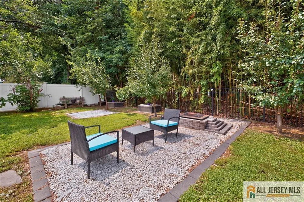 47 Leonardine Avenue South River, NJ 08882