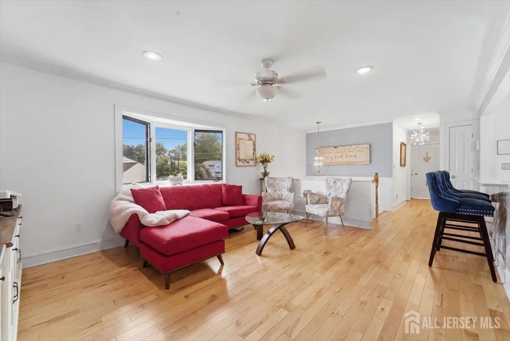 105 Osceola Avenue Middlesex, NJ 08846
