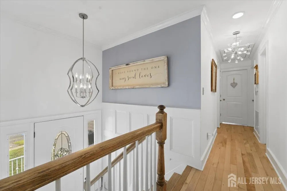105 Osceola Avenue Middlesex, NJ 08846