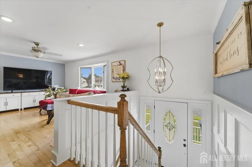 105 Osceola Avenue Middlesex, NJ 08846