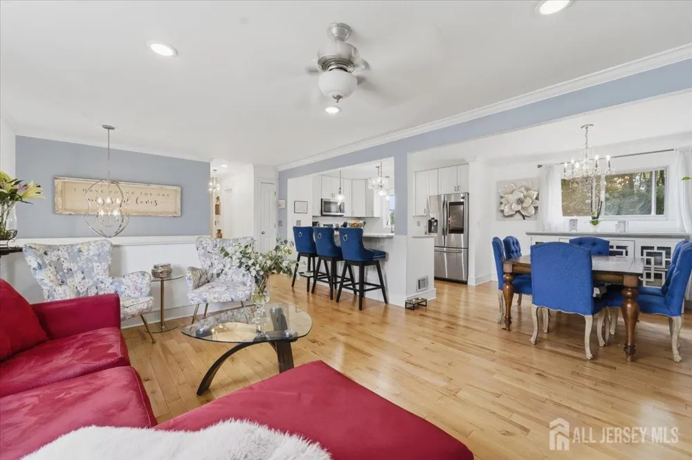 105 Osceola Avenue Middlesex, NJ 08846