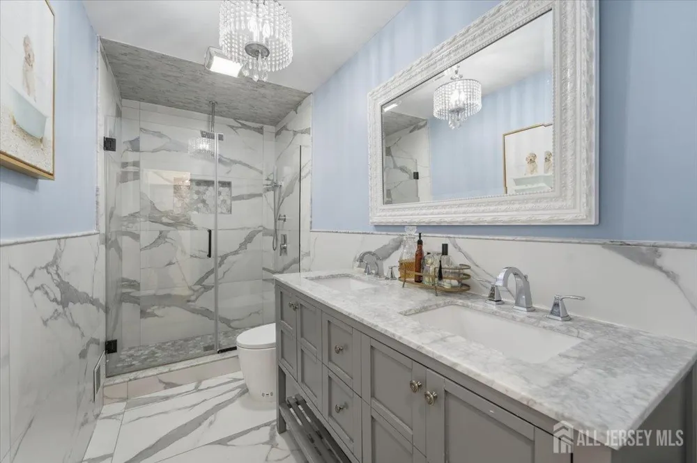 105 Osceola Avenue Middlesex, NJ 08846