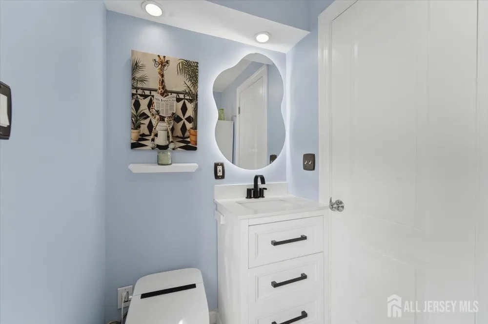 105 Osceola Avenue Middlesex, NJ 08846