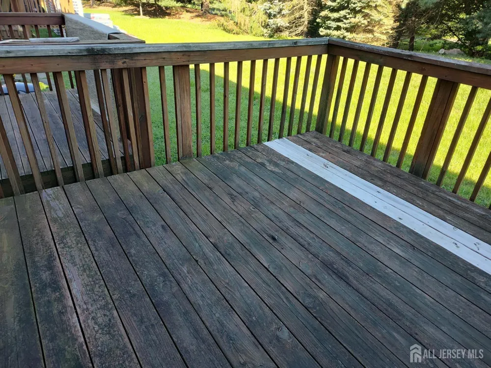 106 Northampton Drive Holmdel, NJ 07733