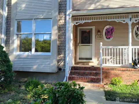106 Northampton Drive