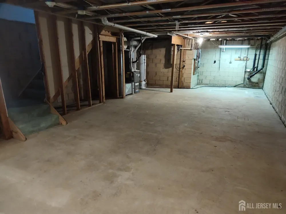 106 Northampton Drive Holmdel, NJ 07733