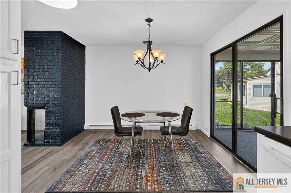 21 Celtis Plaza #21B Monroe, NJ 08831