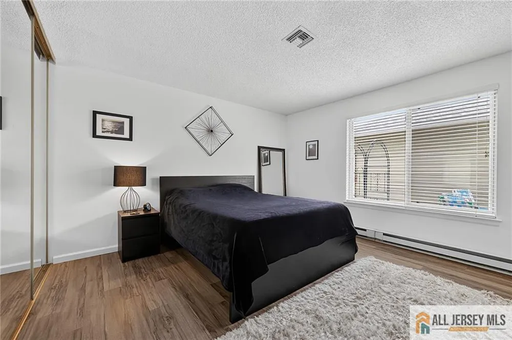 21 Celtis Plaza #21B Monroe, NJ 08831