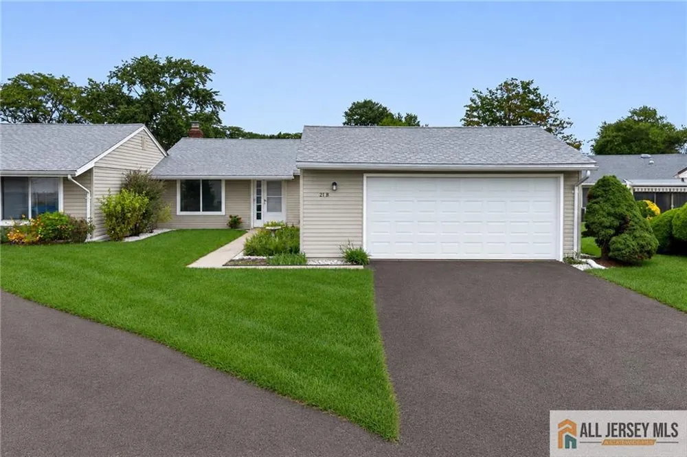 21 Celtis Plaza #21B Monroe, NJ 08831