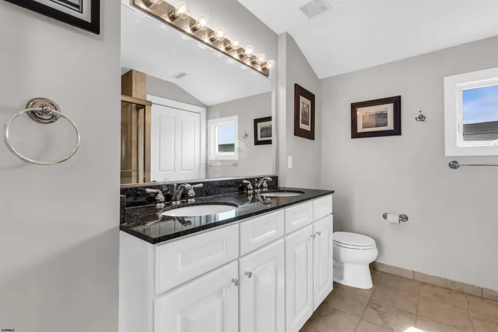 873-75 4th Street Ocean City, NJ 08226