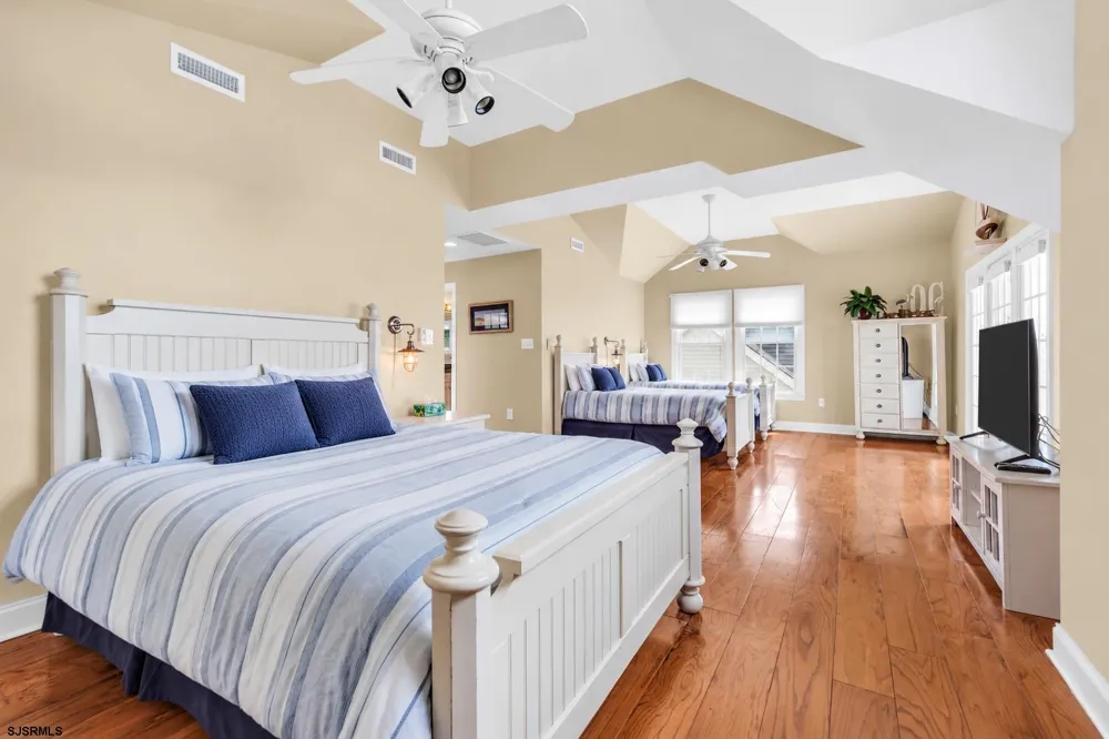873-75 4th Street Ocean City, NJ 08226