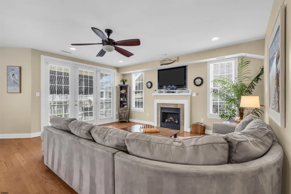 873-75 4th Street Ocean City, NJ 08226