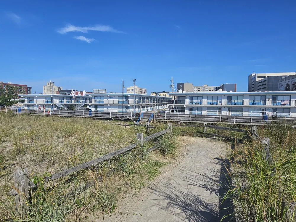 3501 Boardwalk Atlantic City, NJ 08401