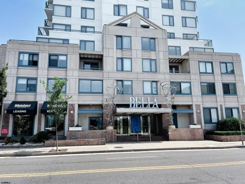 526 Pacific Ave