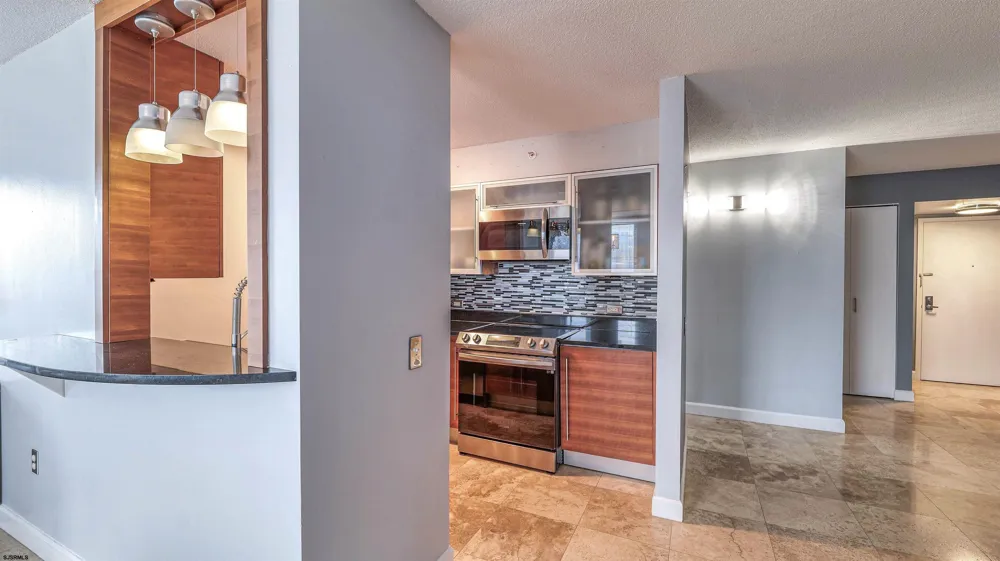 526 Pacific Ave Atlantic City, NJ 08401