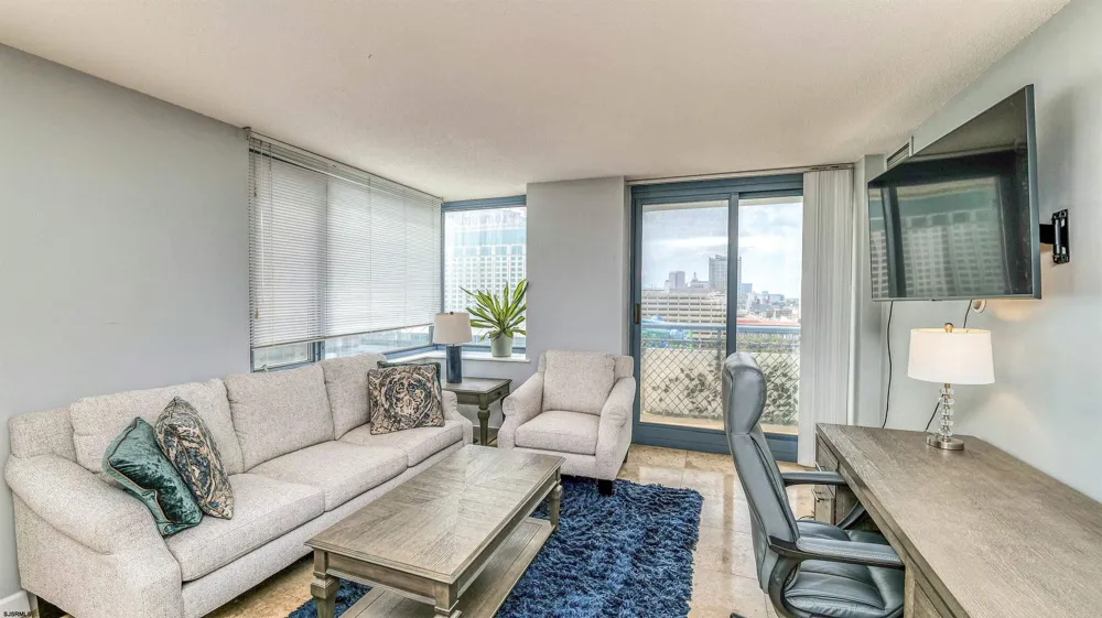 526 Pacific Ave Atlantic City, NJ 08401